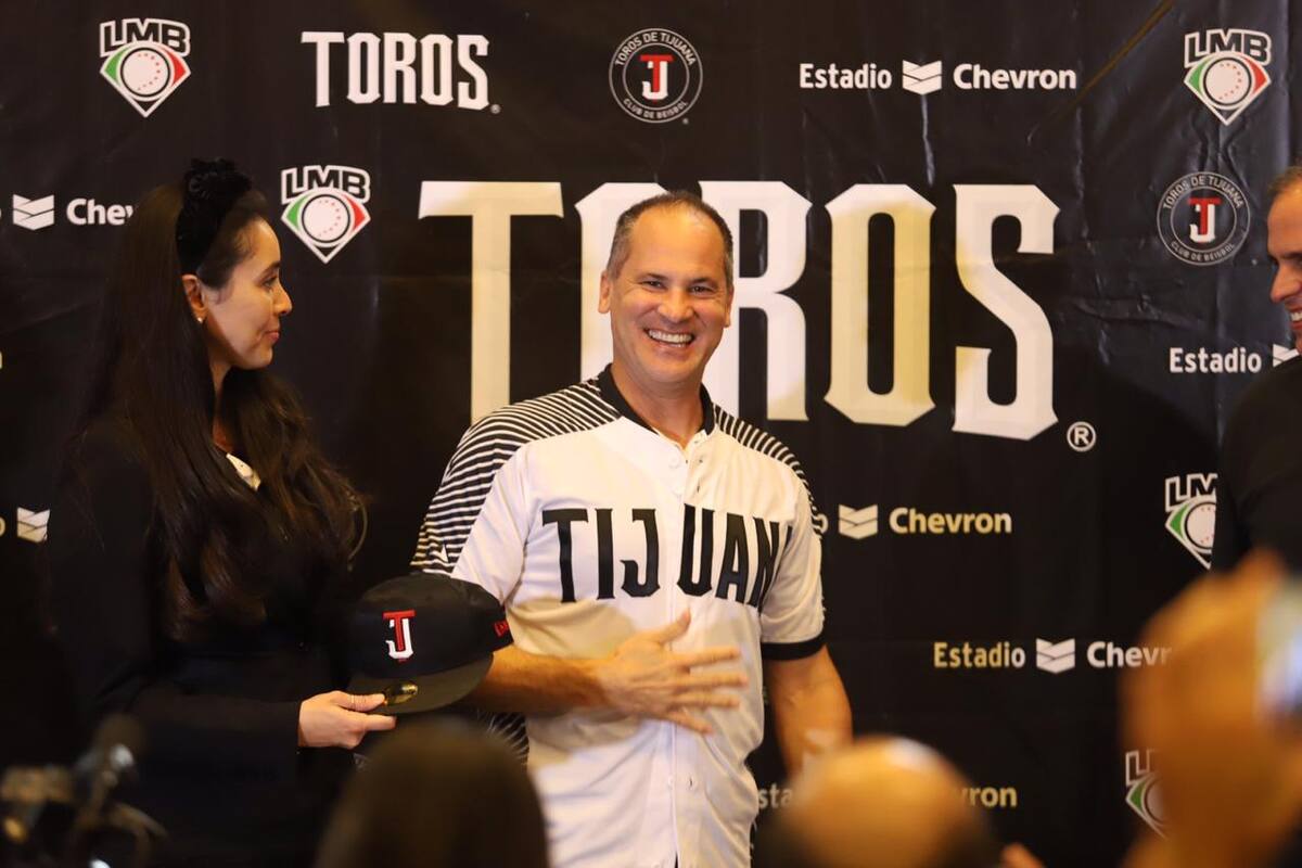 Vizquel quiere béisbol alegre con los Toros de Tijuana