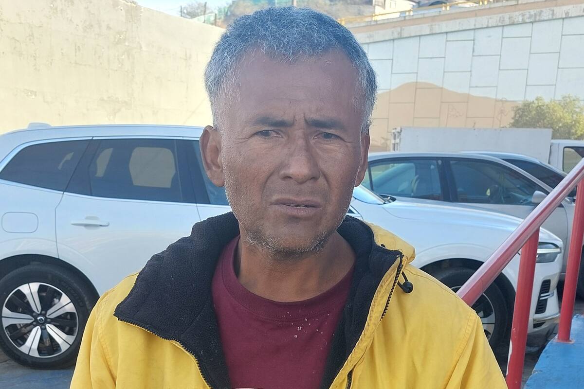 Tiene cuatro meses de vivir sin un techo tras ser deportado