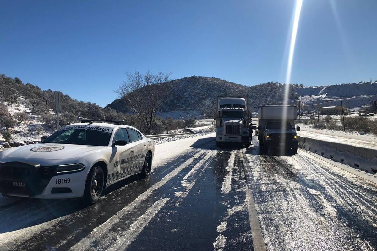 Ambiente muy frío, vientos de fuertes a intensos, tolvaneras, lluvias y nevadas para Sonora y BC