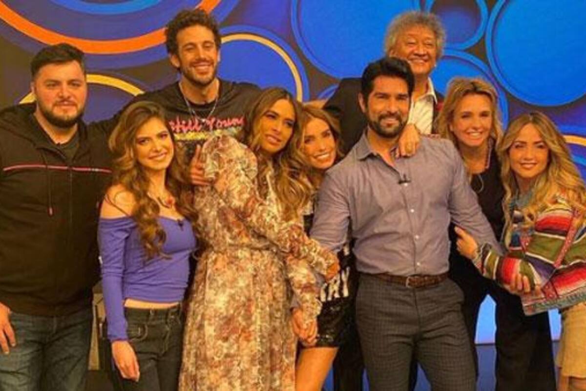 Al borde del llanto Arturo Carmona se despide del programa Hoy