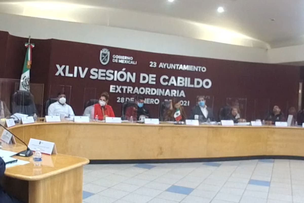 Aprueban que CFE cobre el derecho al servicio de alumbrado público