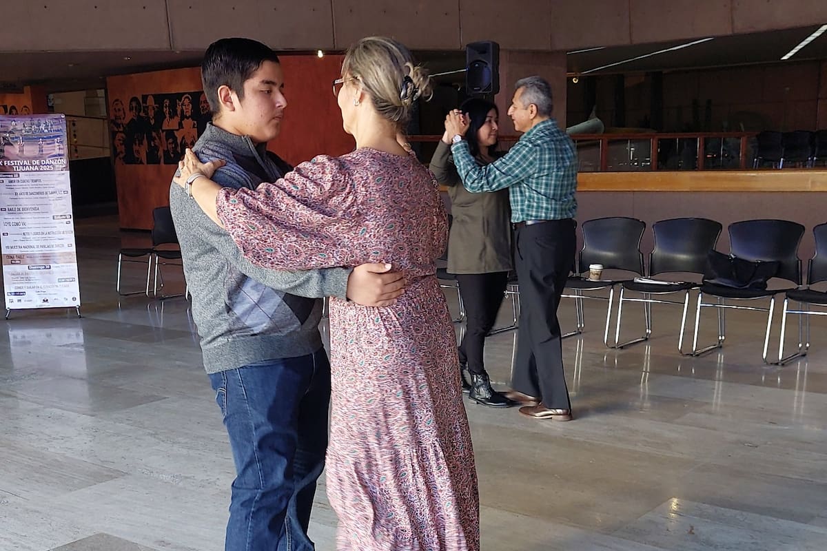 Invitan a Festival de Danzón