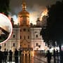 Rusia lanza ataque masivo contra Ucrania, mata a cinco rescatistas en Járkov y provoca incendio en histórico monasterio de Kiev protegido por la UNESCO