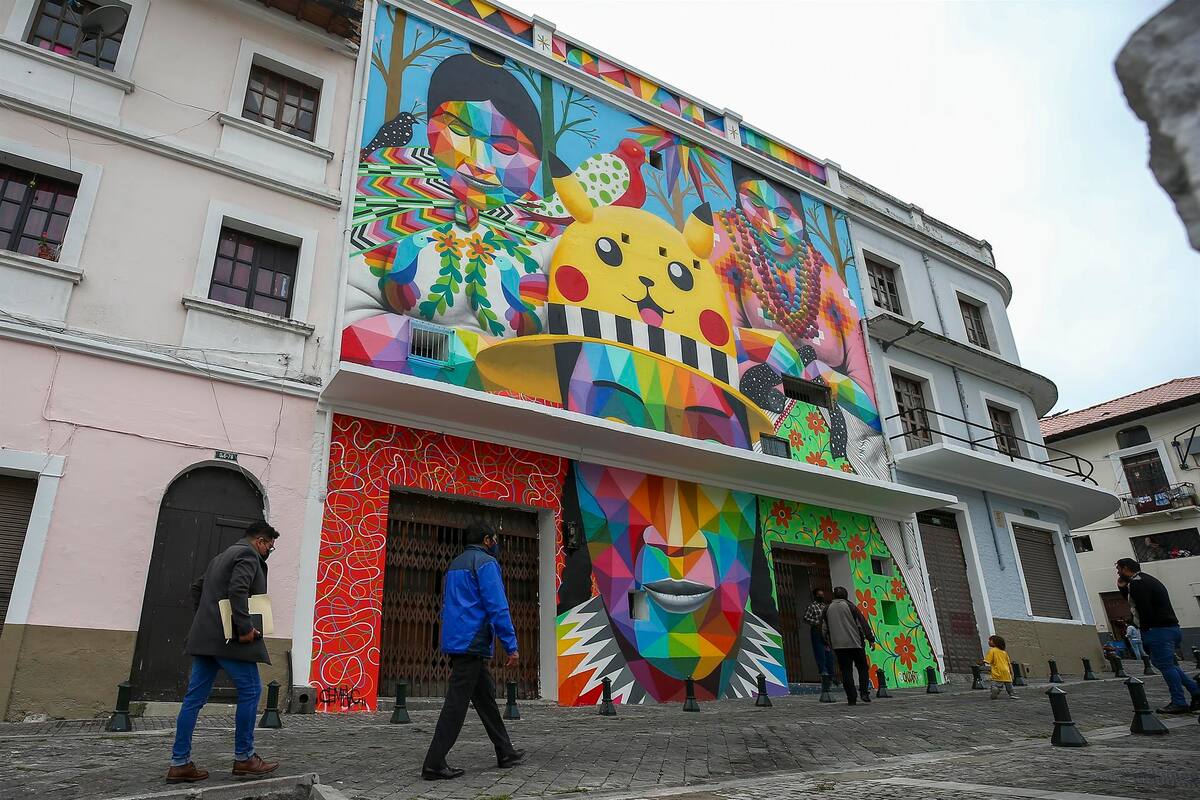 VIDEO: "Vandalizan" mural del artista español Okuda en Quito