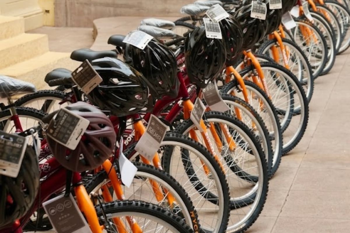 Entregan en Álamos bicicletas a niñas y niños de Centros de Bienestar Juvenil