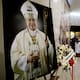 Dan último adiós al arzobispo Francisco Moreno Barrón