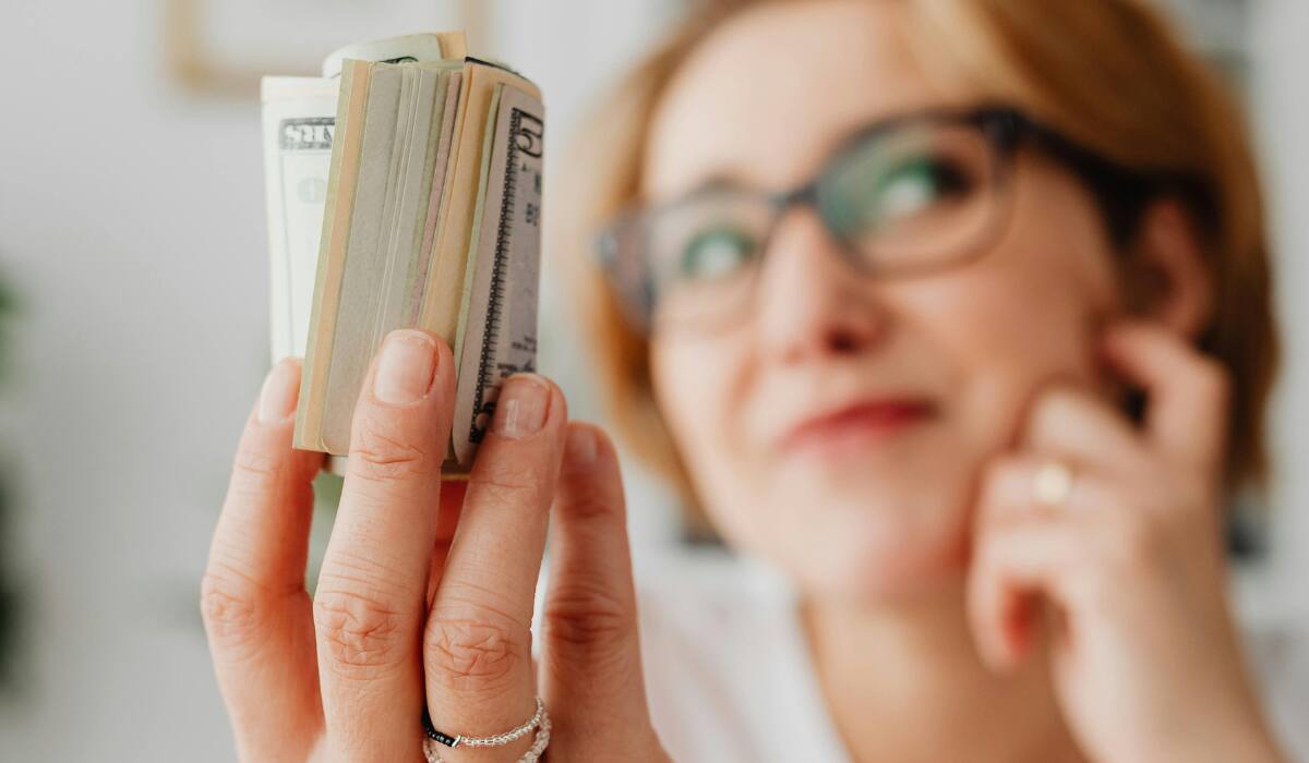 Finanzas a futuro: ¿todavía es buena idea tener la mayoría de tu dinero en efectivo?