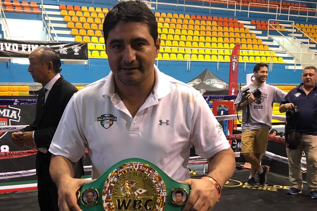 El tetracampeon mundial, Erik "Terrible" Morales donará 3 meses de sueldo en lucha contra el coronavirus