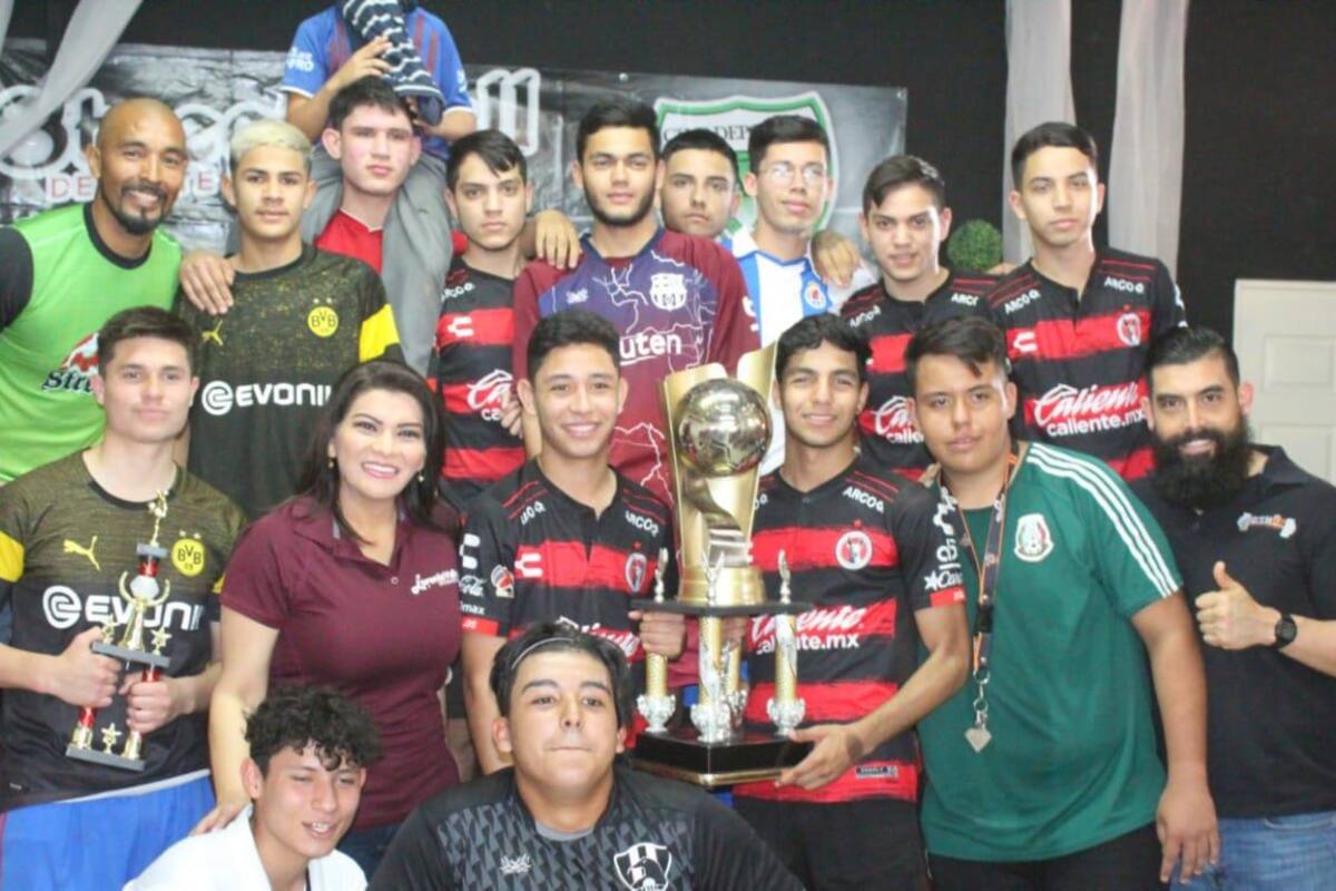 Río de Plata celebra título en Vida AC