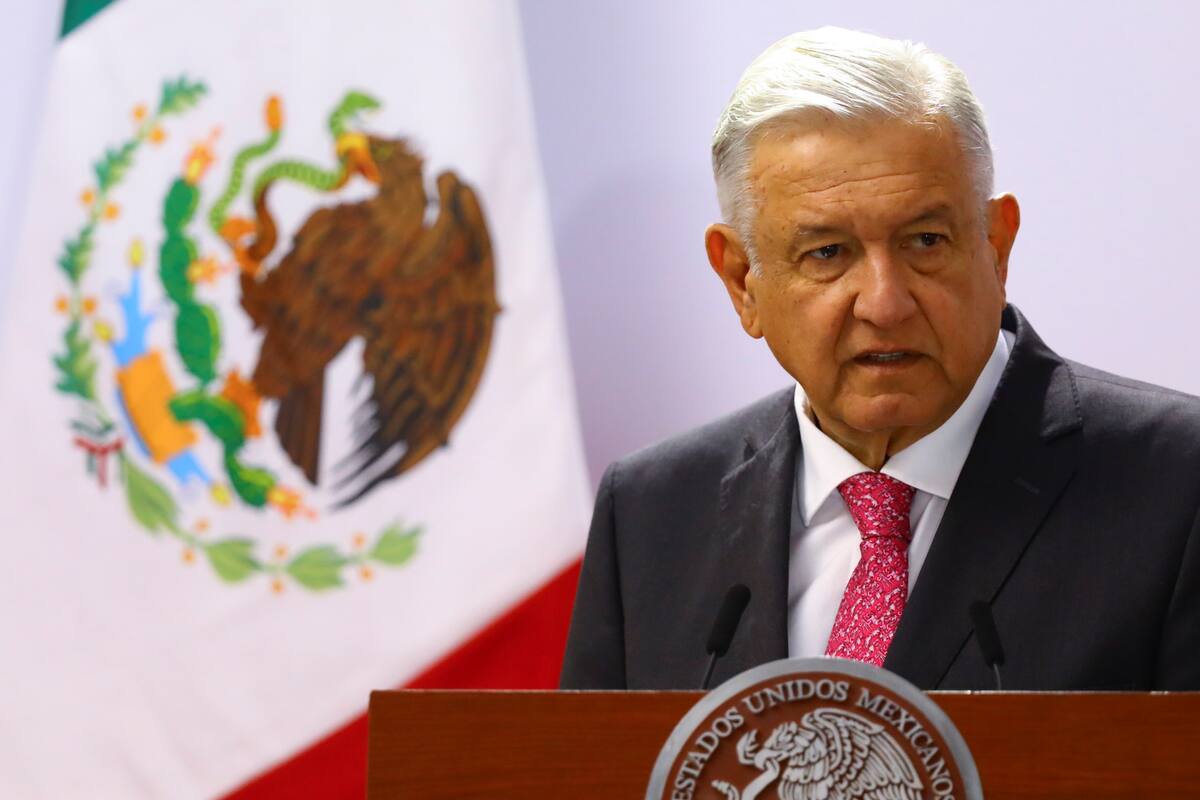Imagen de archivo. El presidente de México, Andrés Manuel López Obrador, pronuncia un discurso en el tercer aniversario de su victoria en las elecciones presidenciales, en el Palacio Nacional en Ciudad de México, México. 1 de julio de 2021. REUTERS / Edgard Garrido