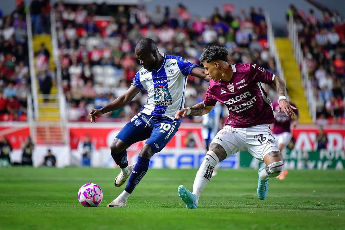 El Pachuca hunde más al Necaxa