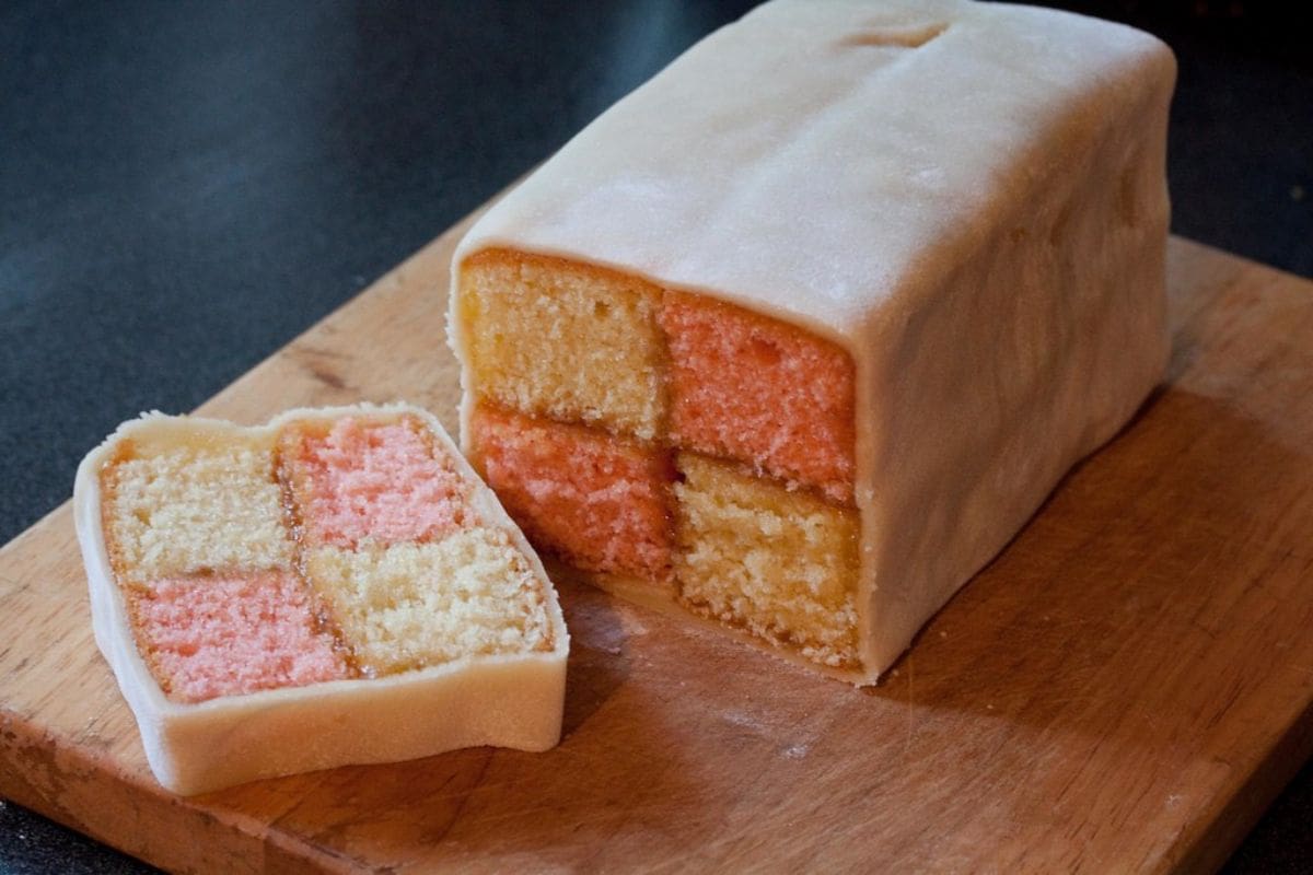 Battenberg cake