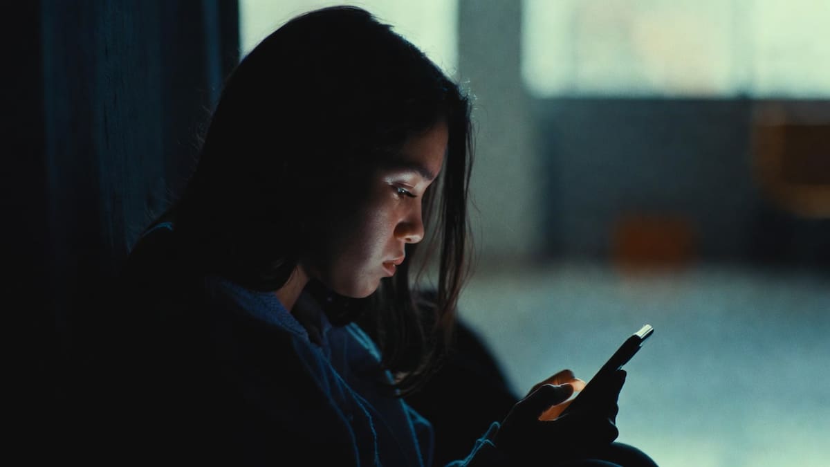 Especialista alerta sobre aislamiento, desinformación y posibles síntomas depresivos por uso excesivo de plataformas digitales. Foto: Archivo