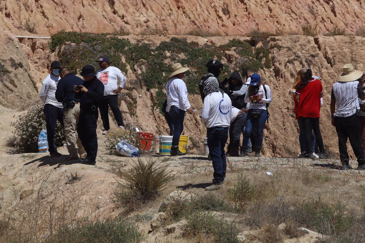 Localizan narcofosa con cinco personas sin vida