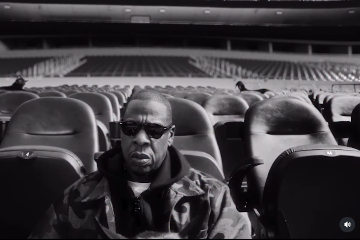 Jay-Z pasa de elegir a las estrellas del Super Bowl a convertirse en la estrella: así cambió el medio tiempo