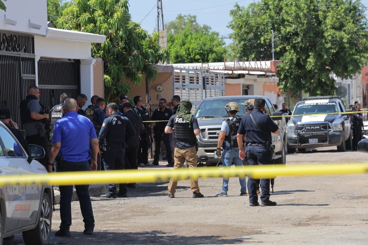 Dos personas resultaron lesionadas en Juan José Aguirre y Simón Bley donde hay un operativo policiaco de los diferentes niveles de gobierno.