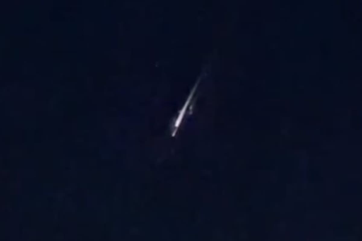 ¿Qué pasó? Satélite de Starlink se desintegra sobre Europa