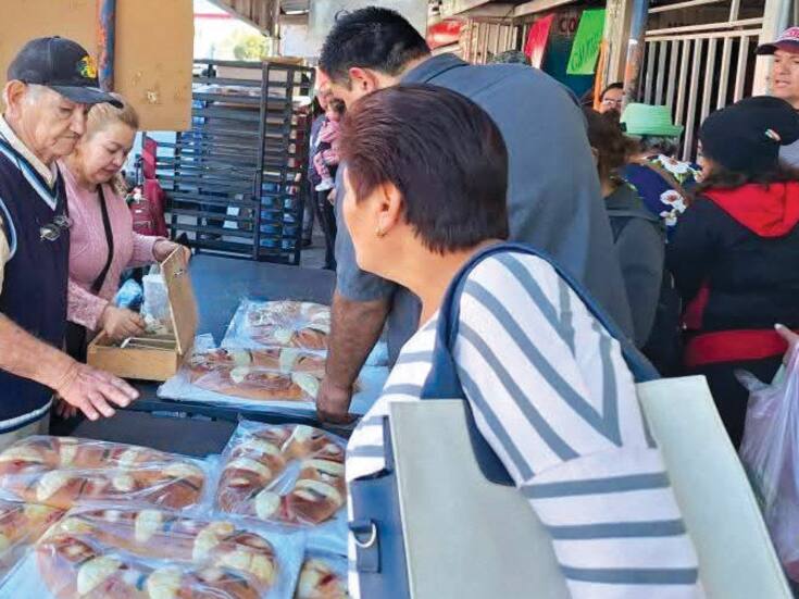 Roscas del “abuelo” Samuel: una tradición familiar que endulza el Día de Reyes desde hace 35 años en Ciudad Obregón