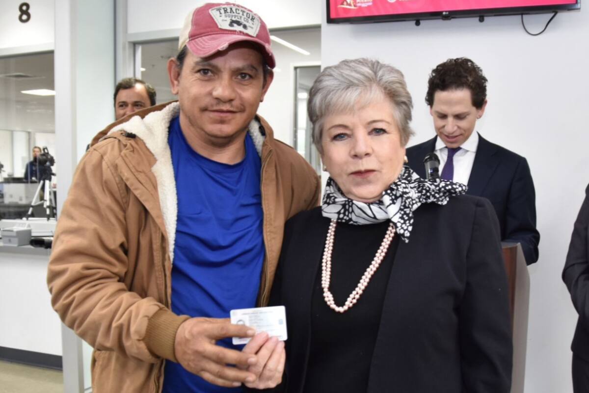 México presentará escrito contra ley anti-inmigrante de Texas: Bárcena