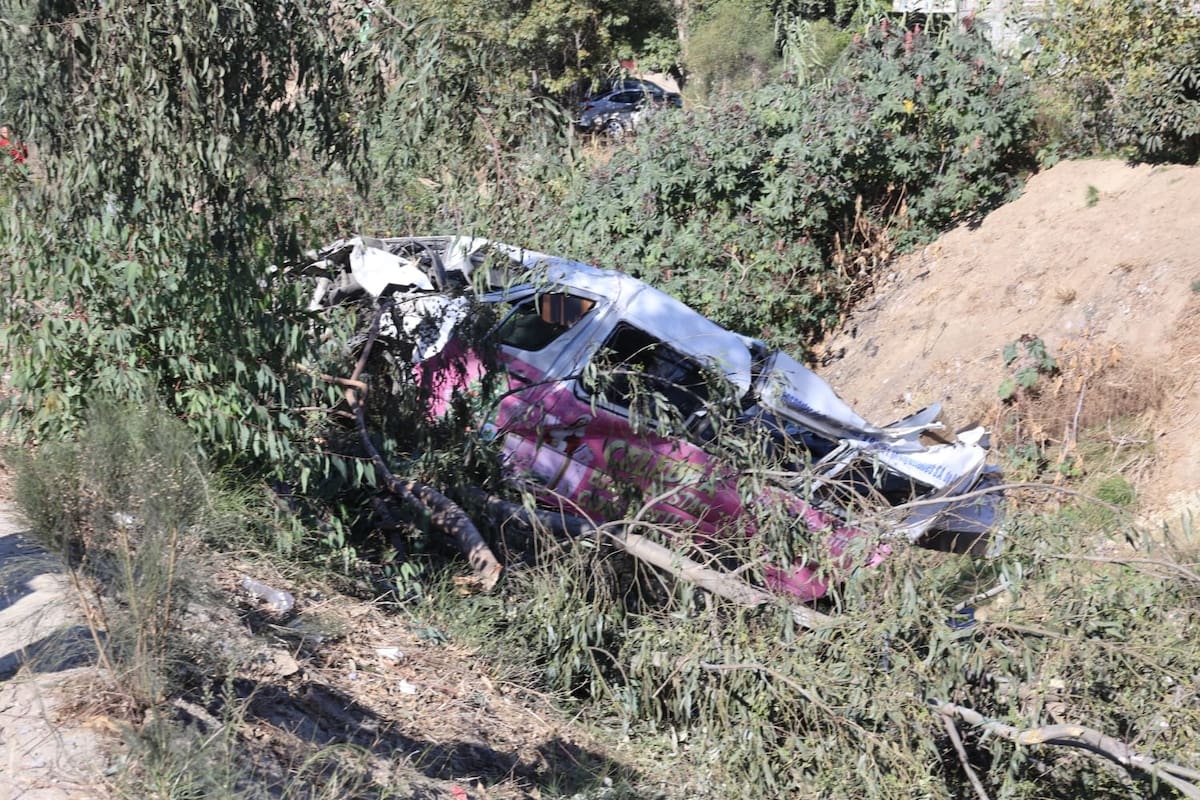 Accidente deja 10 lesionados