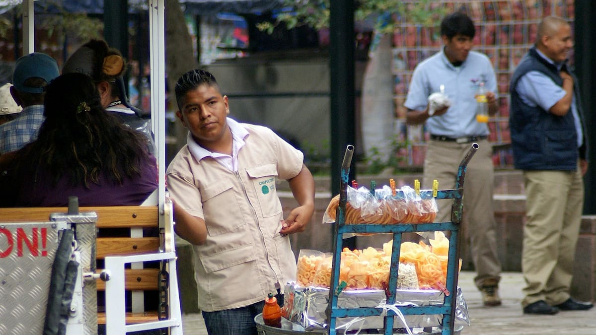 Economía informal sostuvo el crecimiento de México en 2025: Ocho de cada diez pesos del avance del PIB provinieron de negocios fuera del SAT