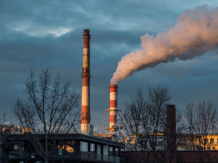 La contaminación del aire y su relación con la ELA: qué dice el nuevo estudio