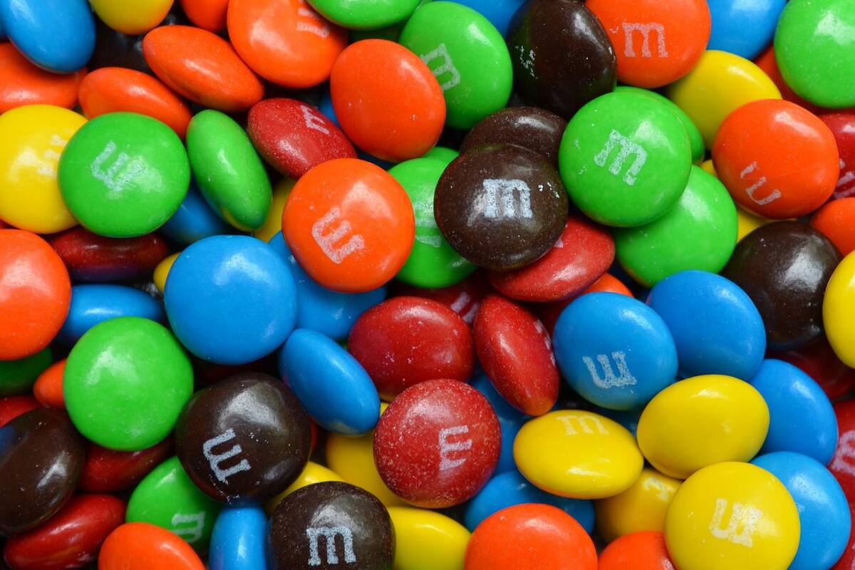 Los chocolates M&M's actualiza sus personajes para que sean más "inclusivos"