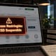 El SAT suspende sellos digitales a 7,300 contribuyentes en 2026 por facturación falsa, una medida exprés que congela las operaciones comerciales de las empresas vinculadas a redes de simulación