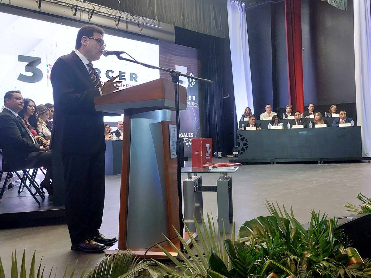 Presenta alcalde Juan Gim Nogales Tercer Informe de Gobierno