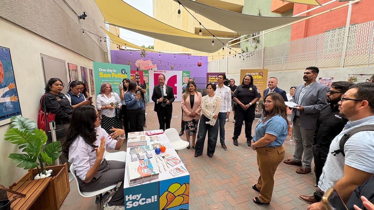 Durante julio, residentes de San Diego podrán conocer la oferta turística de los municipios del estado mediante módulos informativos, artesanías y actividades en el Consulado mexicano. Foto: Ana Gómez.