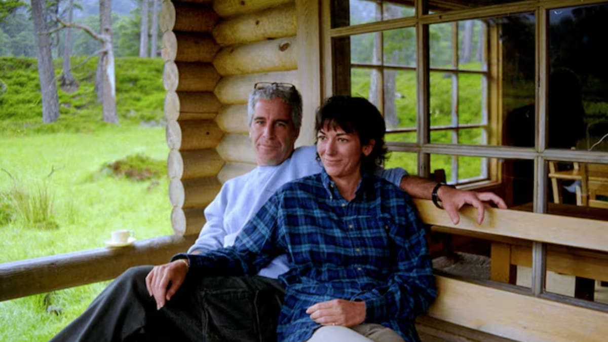 Ghislaine Maxwell alegó que nuevos documentos de Epstein vulneraron su debido proceso y pidió anular su condena de 20 años; fiscales de Estados Unidos rechazaron sus argumentos