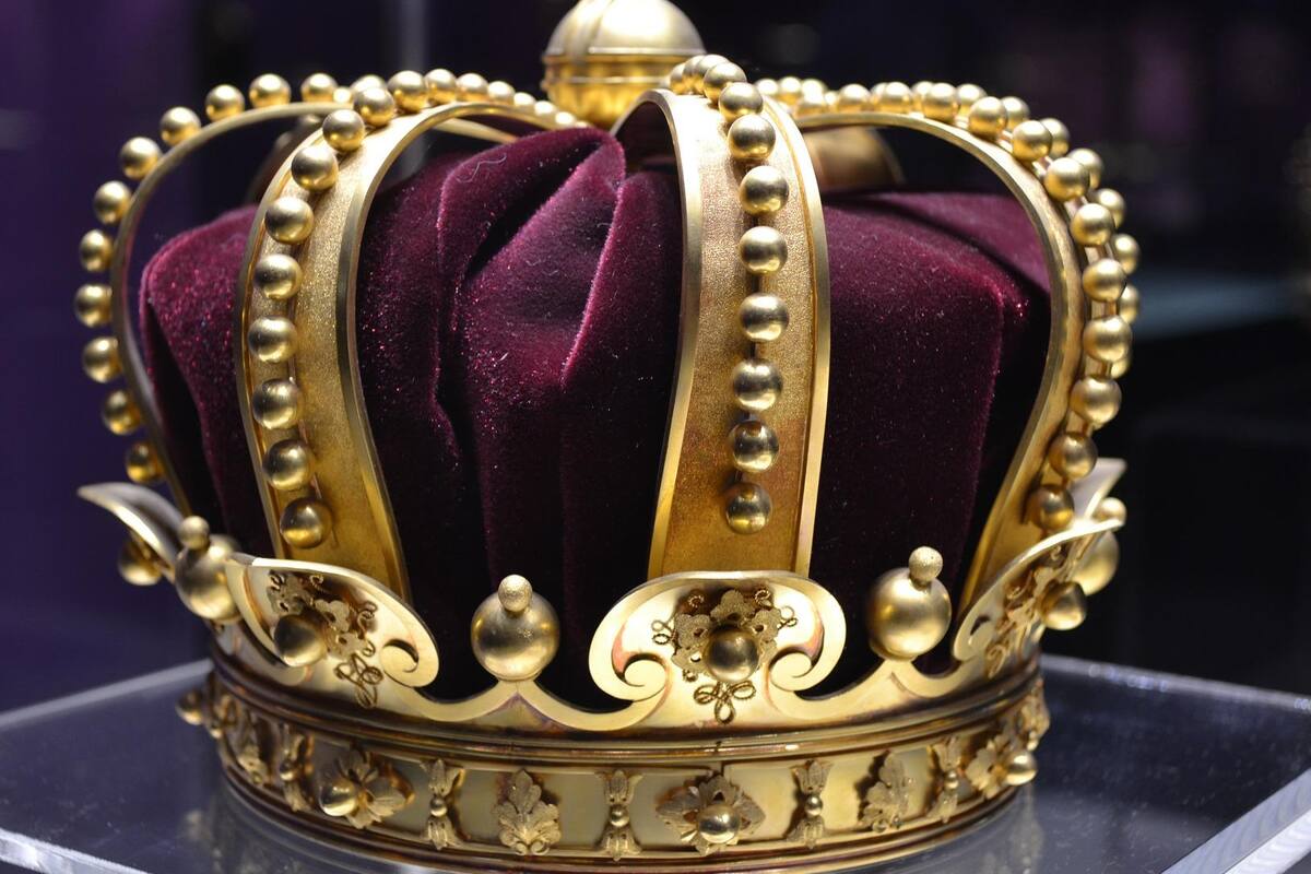 Buscan a una persona para asumir el puesto de rey o reina de una isla