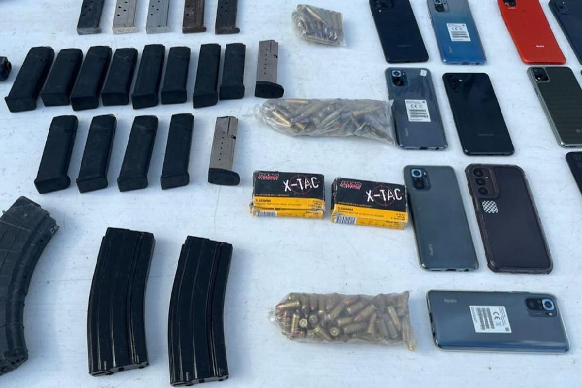 Revisión sorpresa en penal de Aguaruto revela arsenal oculto y red de comunicación clandestina