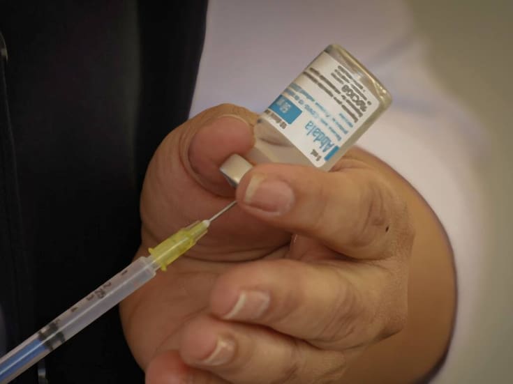 Llaman a vacunar a adultos