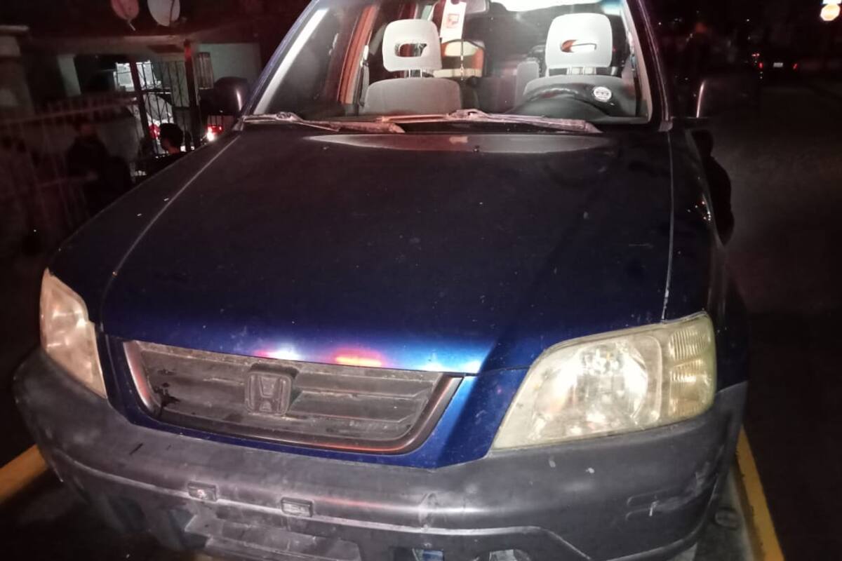 Auto robado es localizado por la FGE durante un cateo