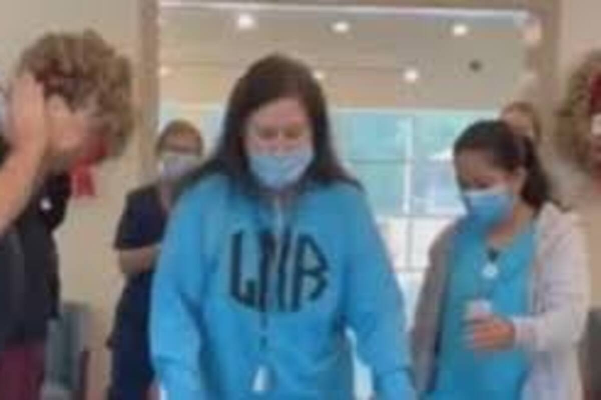 Mujer sobrevive a Covid y derrame cerebral; pasó 40 días en coma