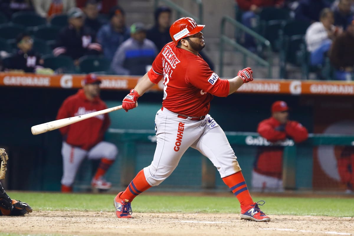 El 'Pepón' mostrando su poderío en el antes llamado Estadio Sonora en Hermosillo. (Foto: Archivo GH)