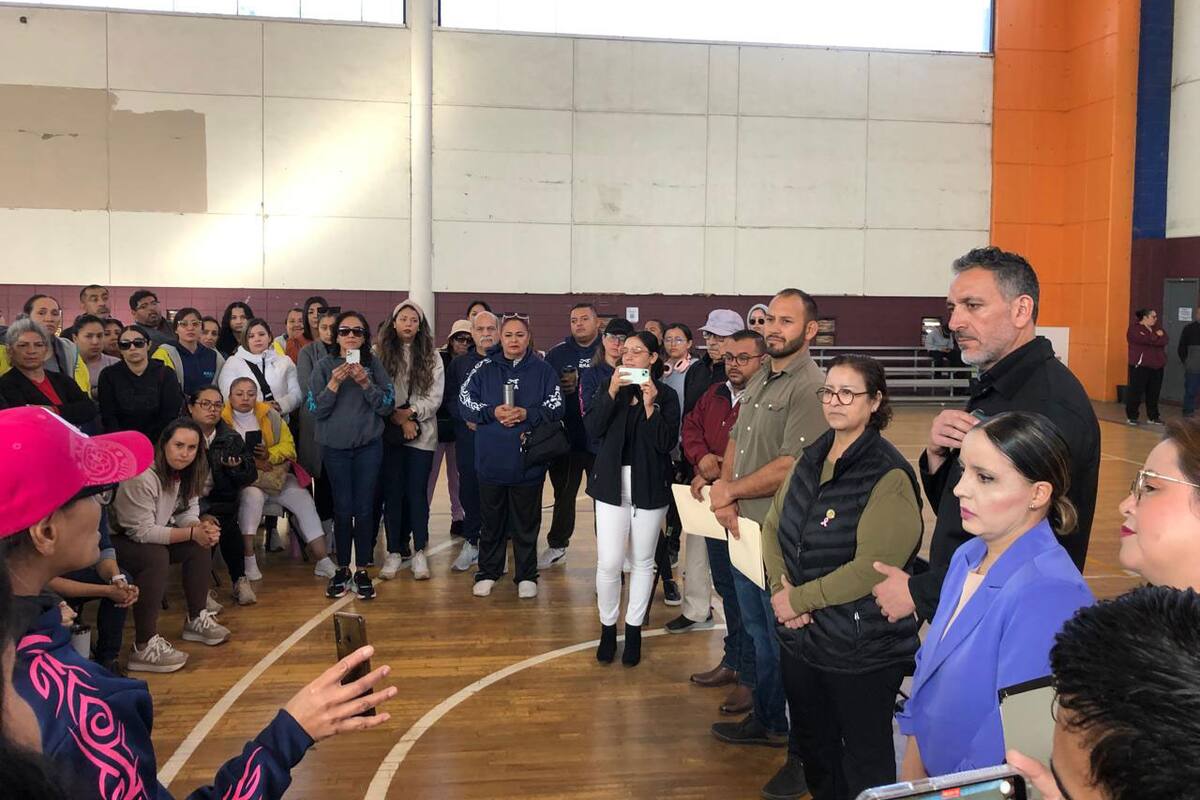 Piden usuarios no desaparecer programas del CAR a alcaldesa de Rosarito