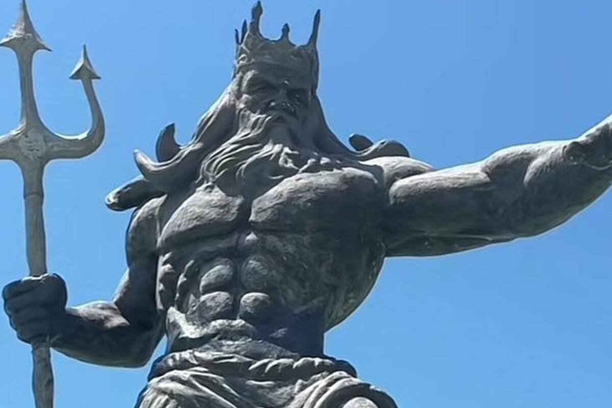 ¿Quién construyó la estatua de Poseidón en Yucatán a la que culpan de los desastres naturales?