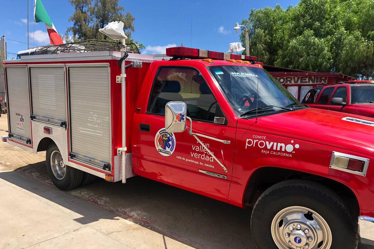 Empresarios vitivinícolas apoyan a bomberos voluntarios del Valle