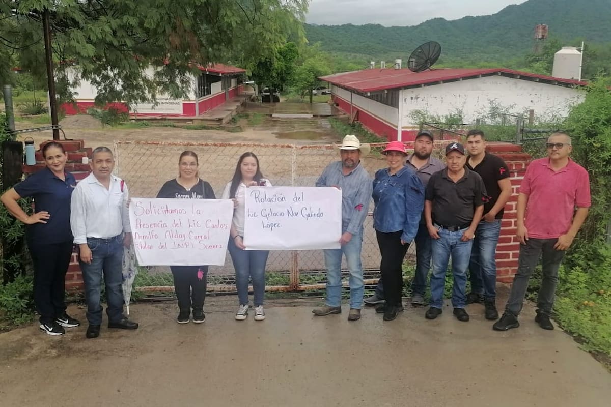 Exigen trabajadores cambio en el INPI en San Bernardo, Álamos