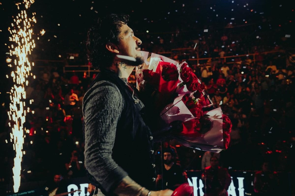 Christian Nodal cumple 27 años este 11 de enero; el sonorense recibe felicitaciones y celebra junto a los Aguilar