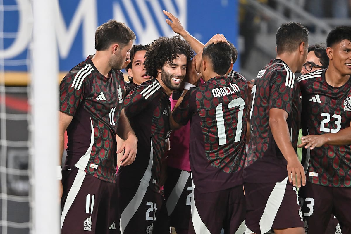 Los jugadores de la Selección Mexicana celebra el gol de César Huerta en el segundo tiempo del partido amistoso contra Nueva Zelenda en 2024. (Foto: Archivo GH)