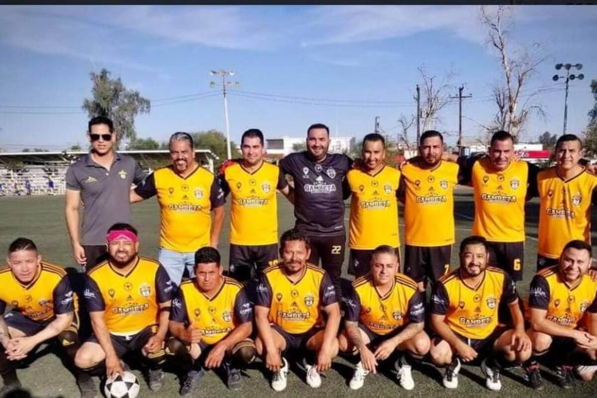 Real Gambeta continúa en los puestos altos de la Liga de los 40`s