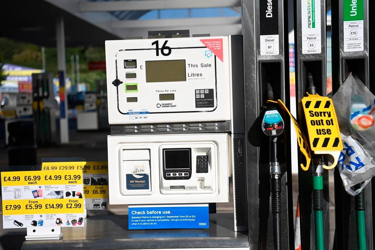 Reino Unido utilizará militares para apoyar con el suministro a gasolineras frente a crisis de abasto