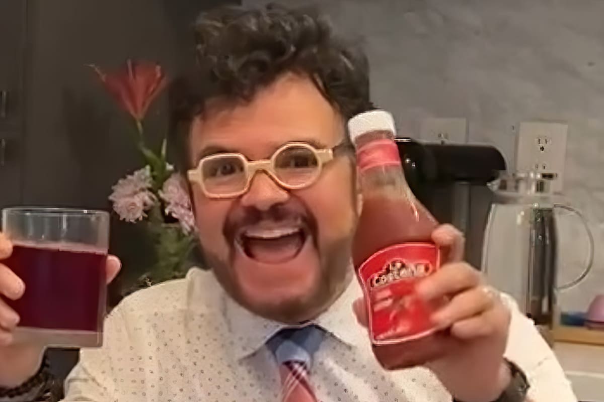 Aleks Syntek opina sobre los memes de su polémico video en TikTok