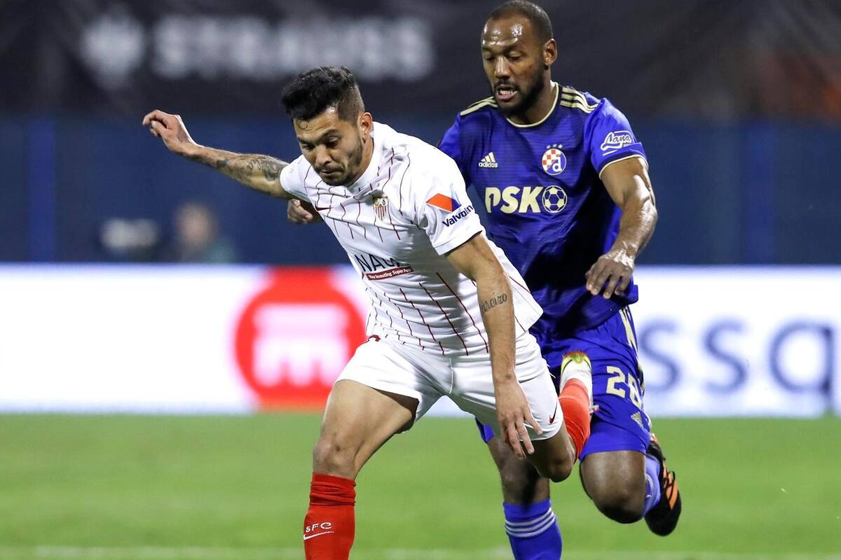 'Tecatito' Corona y Sevilla avanzan a octavos de final de Europa League