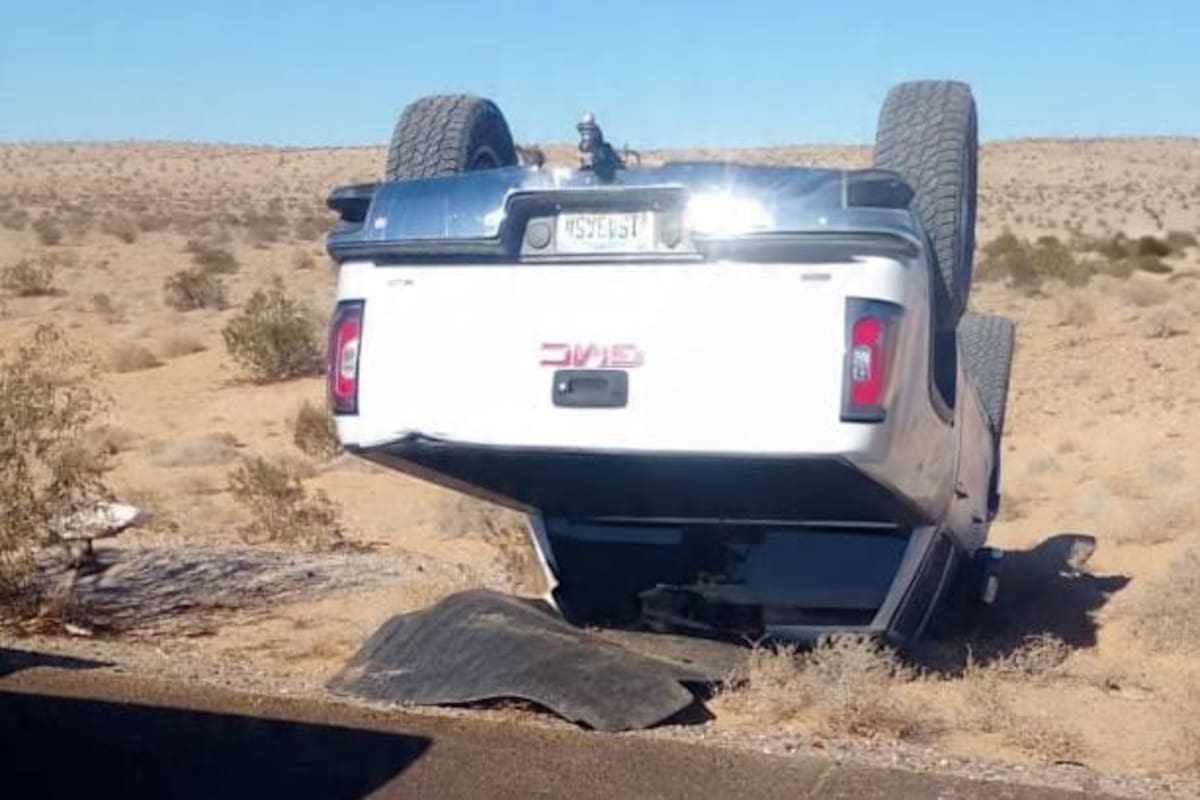 Se registra volcadura en la carretera San Luis-El Golfo; sin lesionados