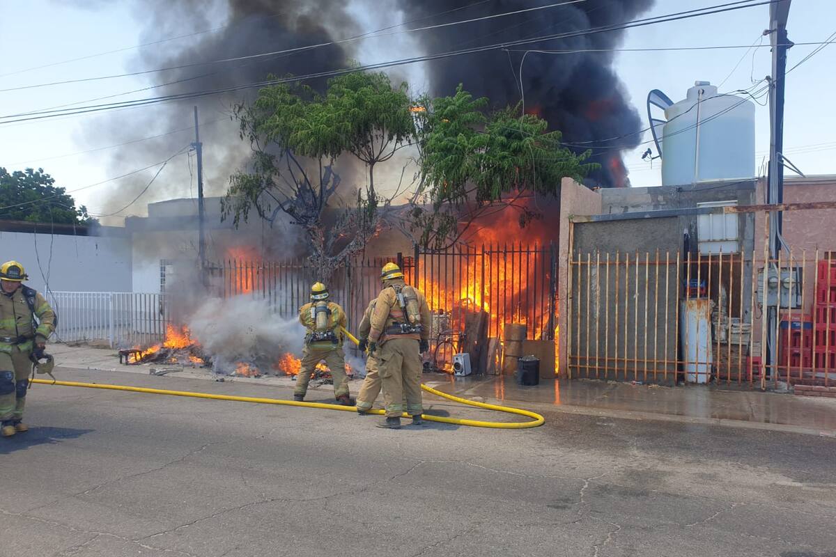 Hallan a mujer muerta tras incendio
