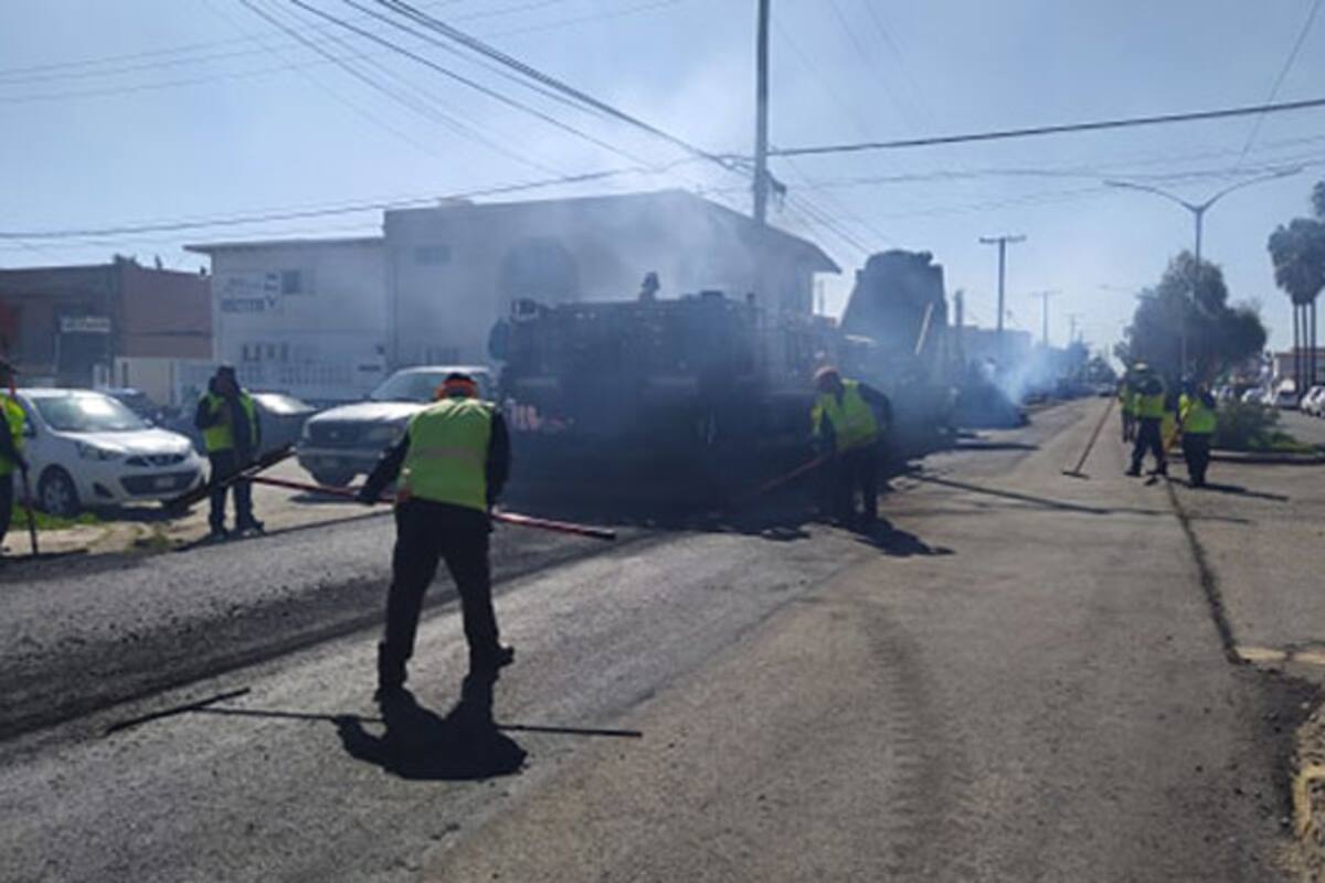 Inician obras de rehabilitación en calle Diamante en Ensenada